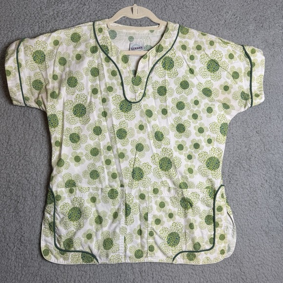 SCRUB Smock‎ Top Green Flowers Floral Design On White With 2 Pockets Sz S/M - Picture 1 of 10